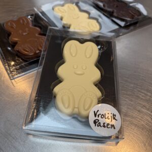 Alternative view of Paashaas reep - witte chocolade